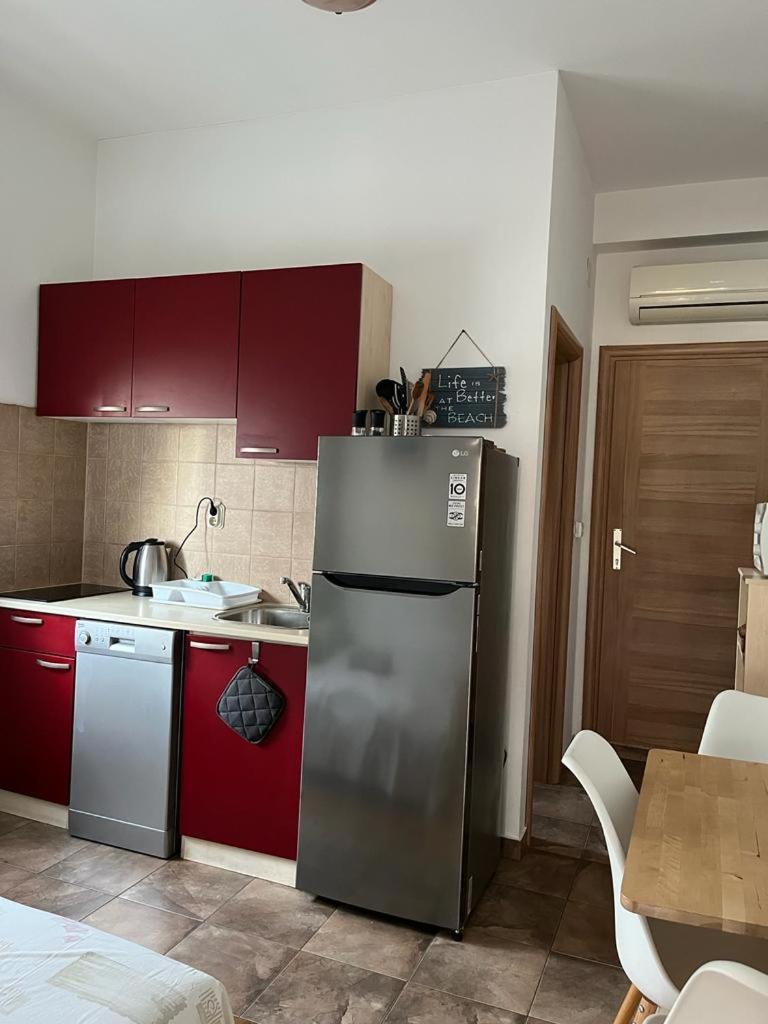 Apartments Karaman Podstrana Bagian luar foto